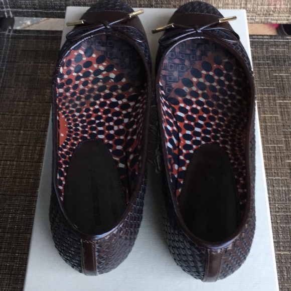 Burberry flats - Picture 5 of 10